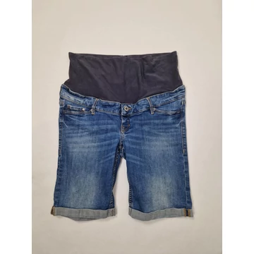 Kismama farmer short (42)